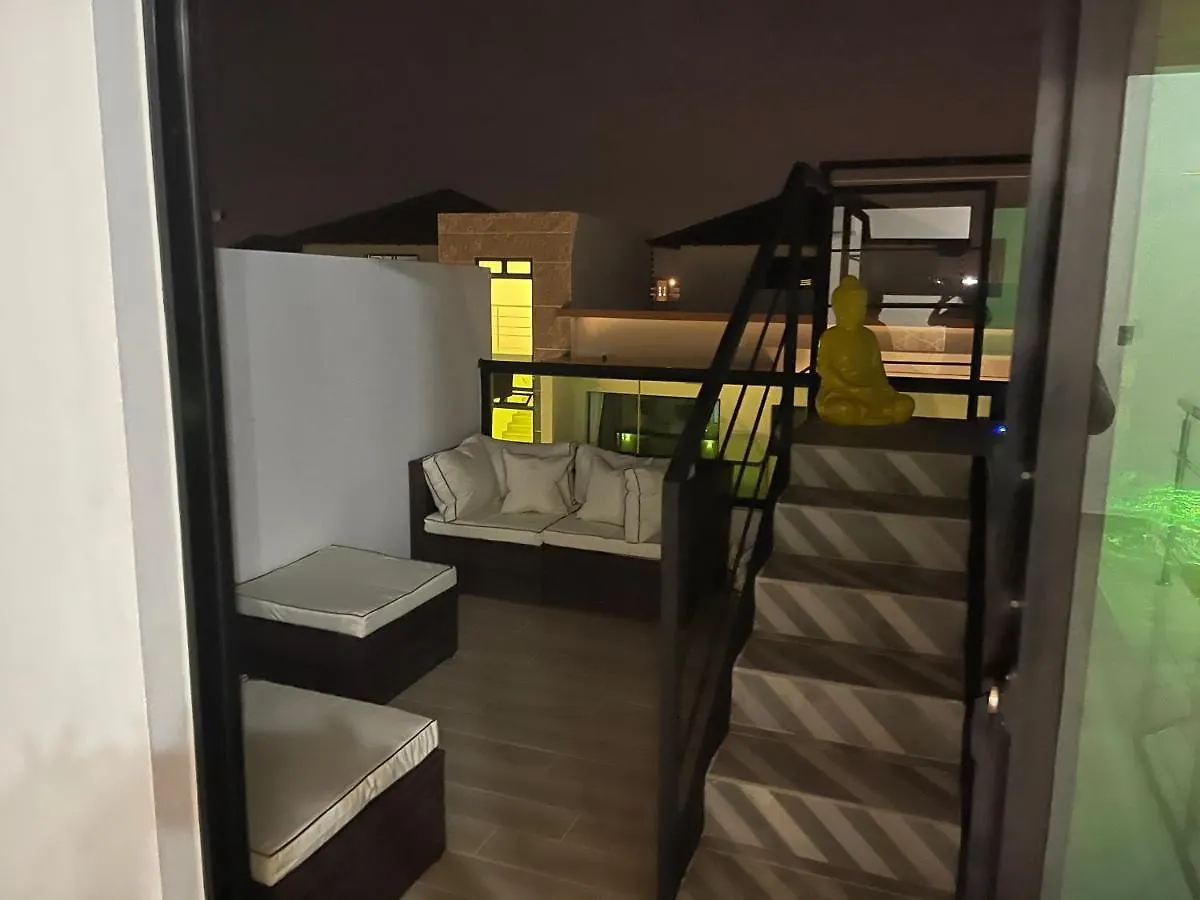 Penthouse: Private Jacuzzi, Terrace, And City View 0*, Santiago De Los Caballeros
